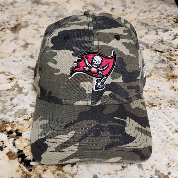 New Era Accessories - Women's New Era Camo Tampa Bay Buccaneers Core Classic 9TWENTY Adjustable Cap